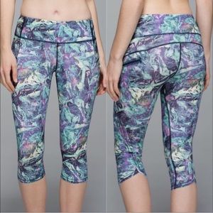 Lululemon Crop Leggings Abstract Design